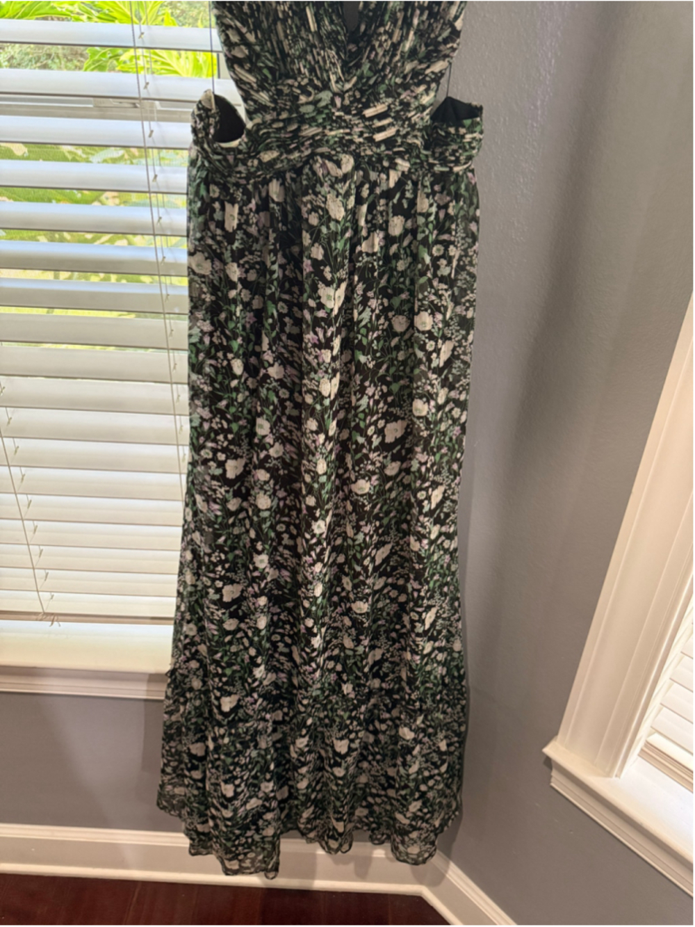 Women's Floral Maxi Dress with Lace-Up Back, Black and Green - Picture 6 of 9